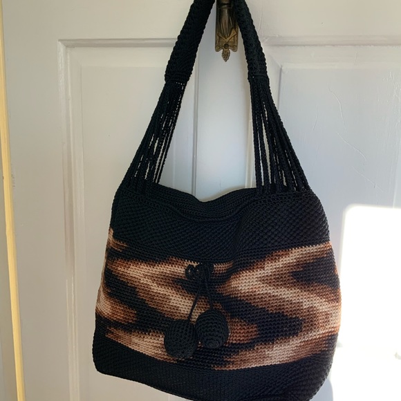 Crochet Boho Hobo with nice stitch details